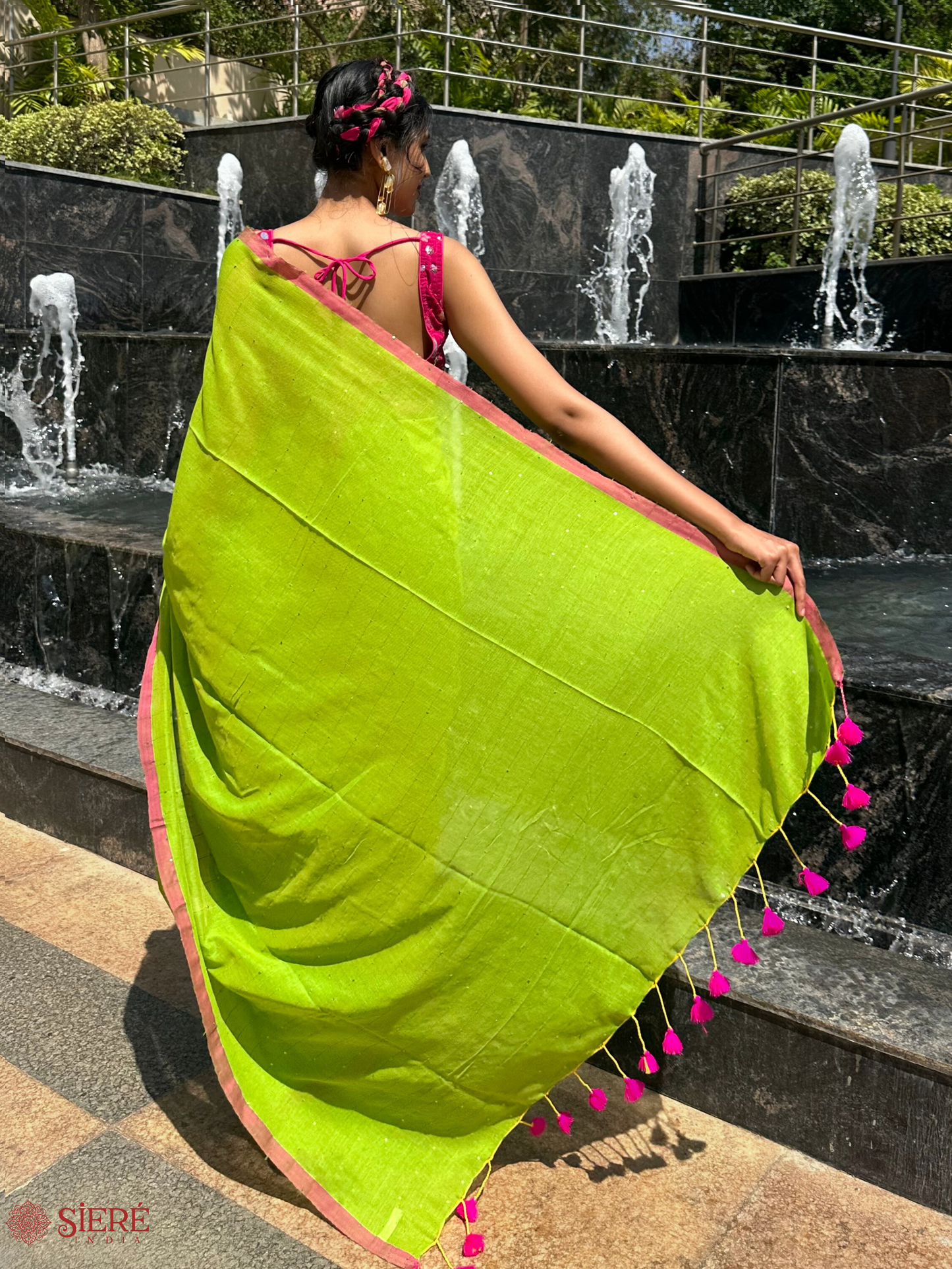 Chamki - Parrot Green