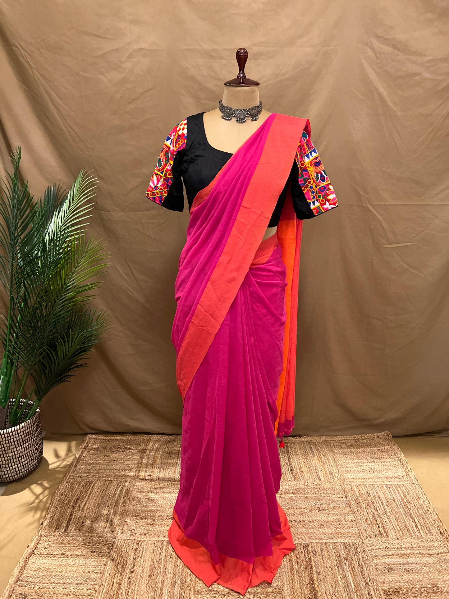 Dhara - Hot Pink