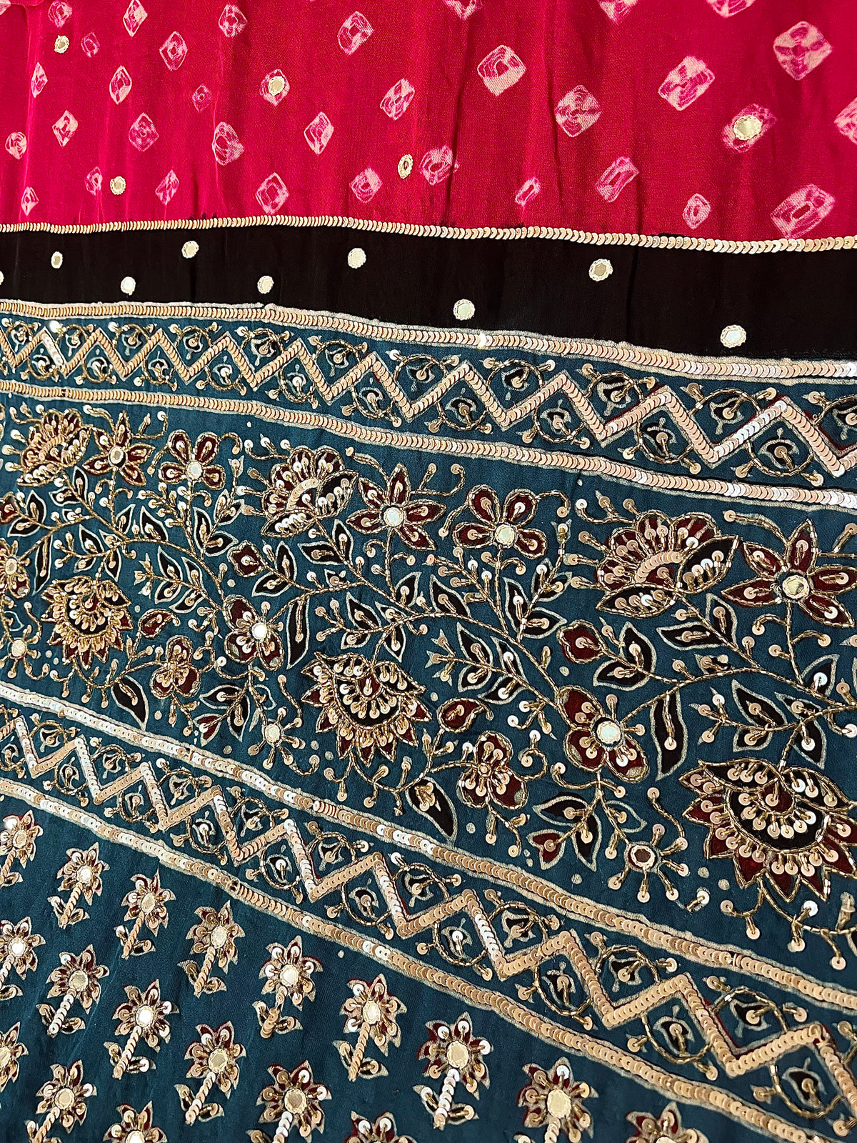 PINK ROYALE BANDHANI - Pure Modal Bandhani Ajrakh Hand Embroidered Saree