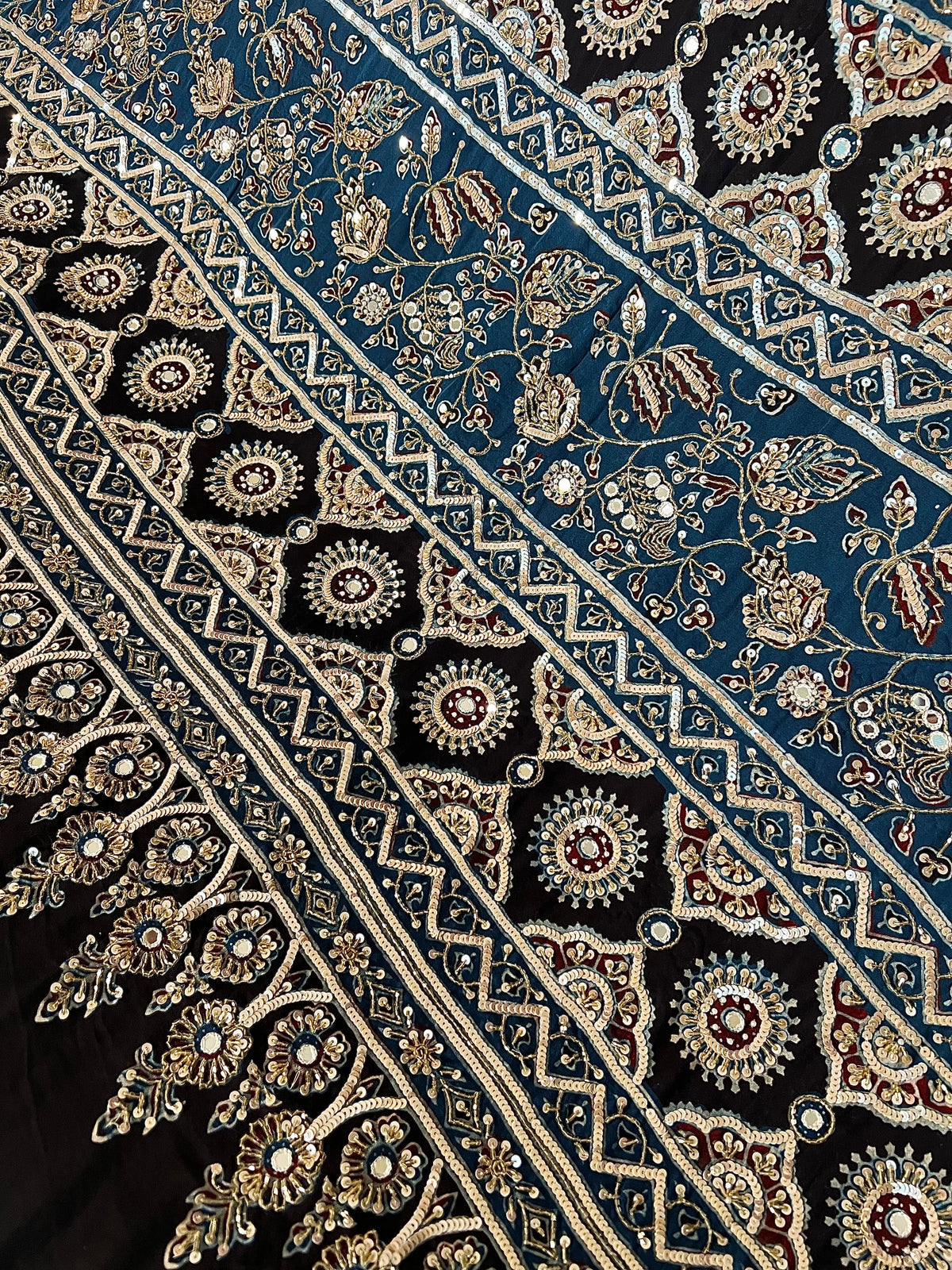 PURPLE ROYALE BANDHANI - Pure Modal Bandhani Ajrakh Hand Embroidered Saree
