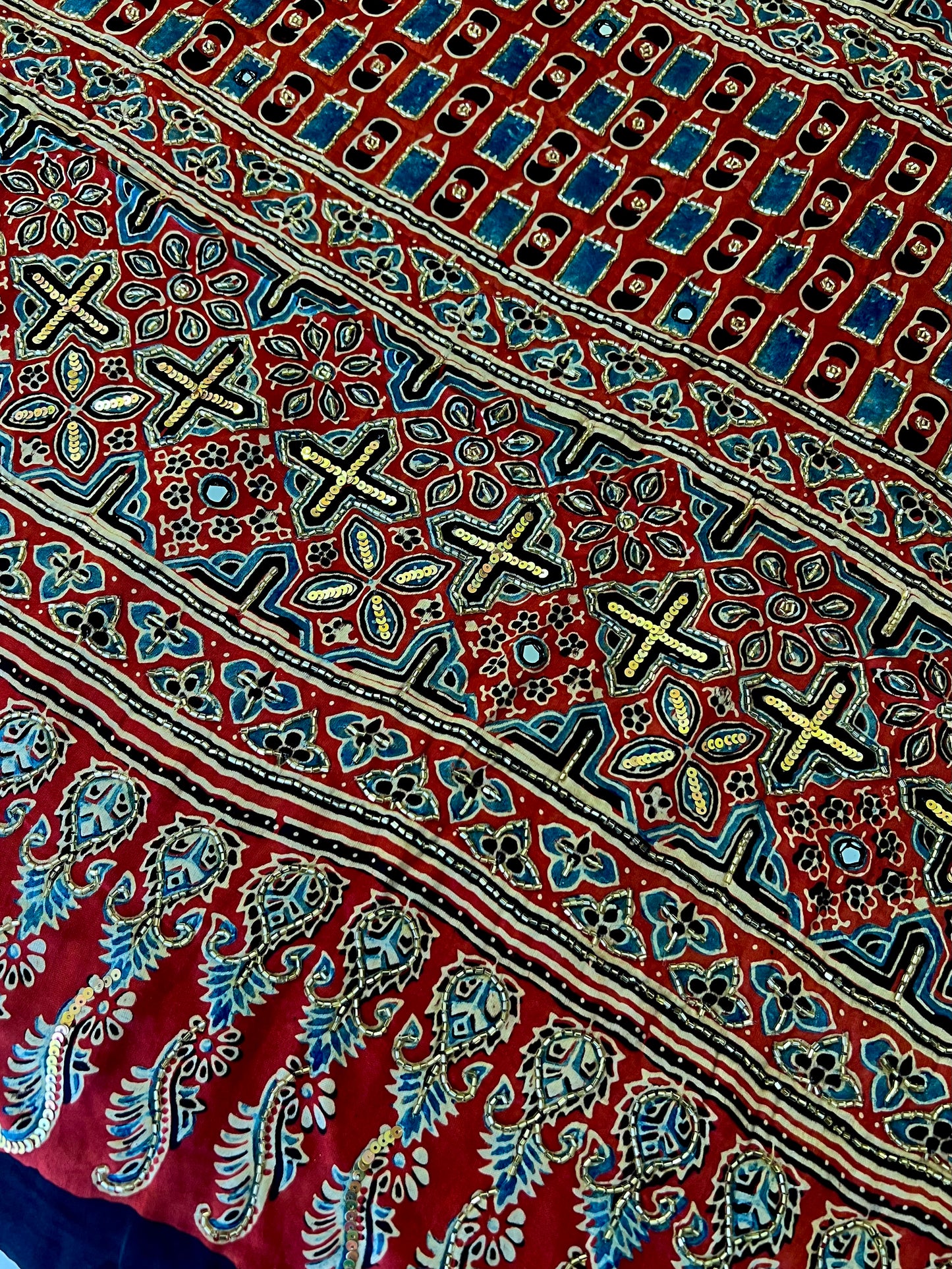 GREEN GRANDEUR - Pure Modal Bandhani Ajrakh Hand Embroidered Saree