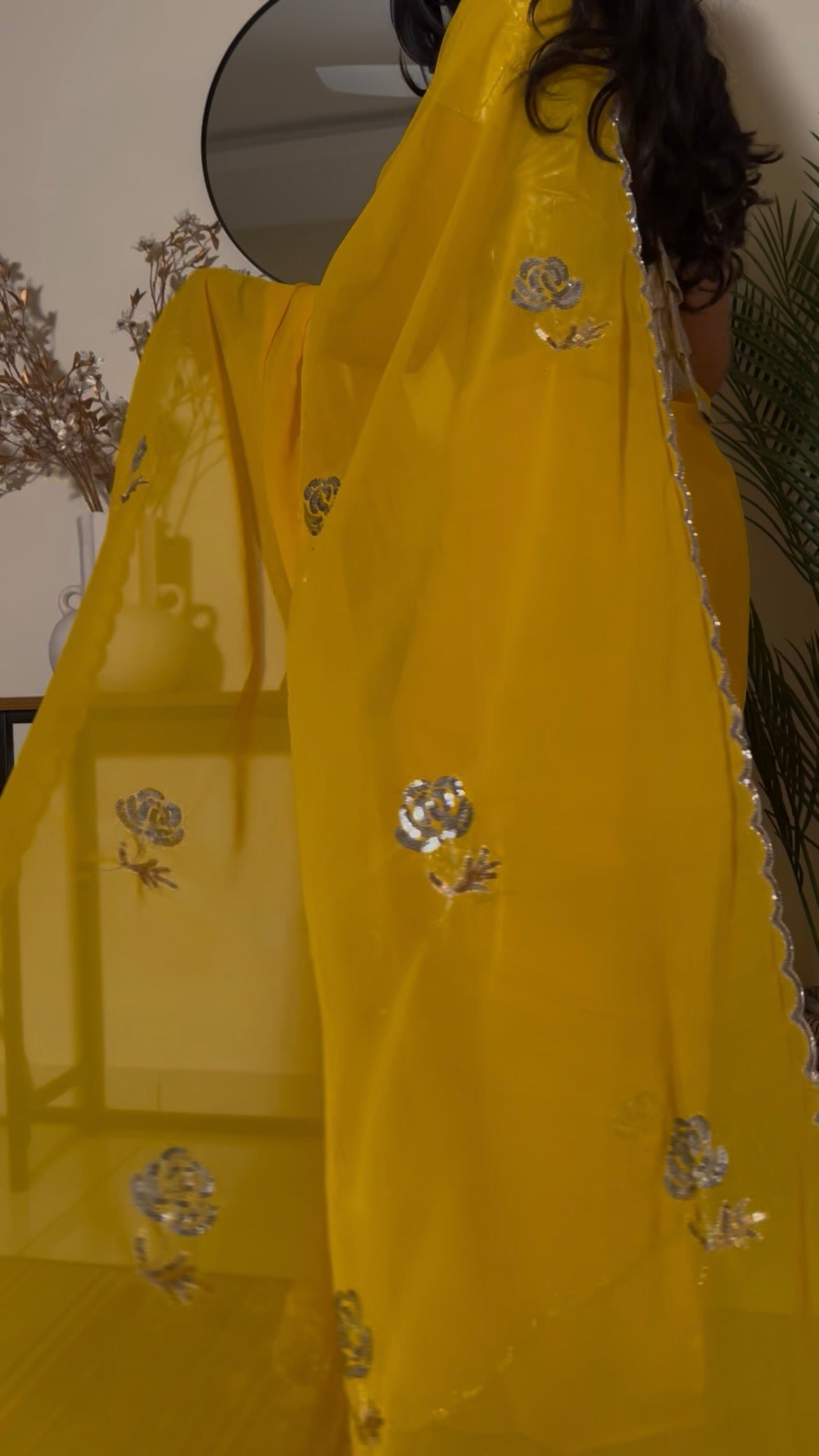 YELLOW GUL
